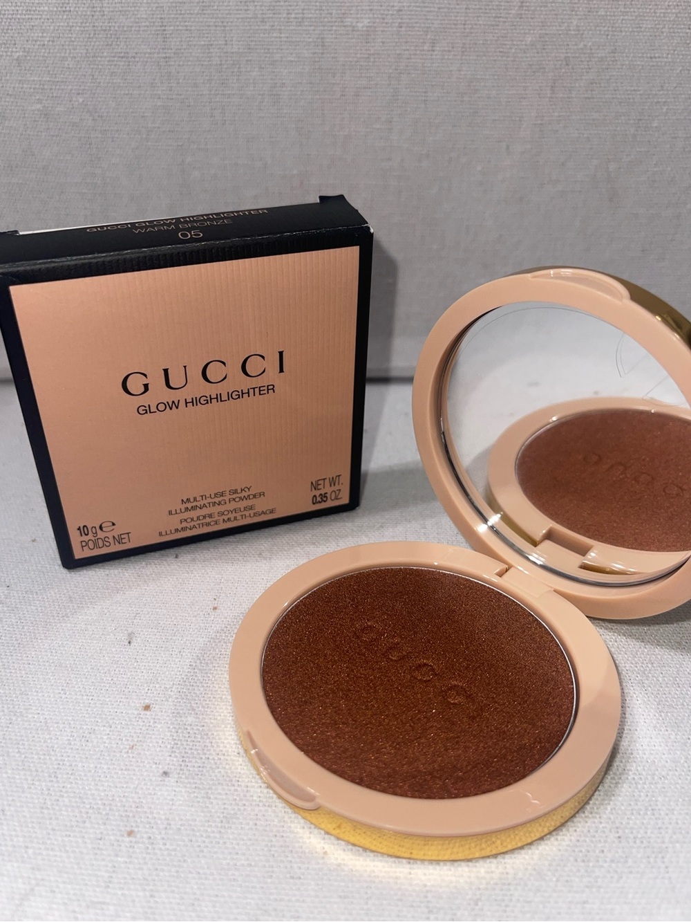 GUCCI Glow Highlighter - Warm Bronze
